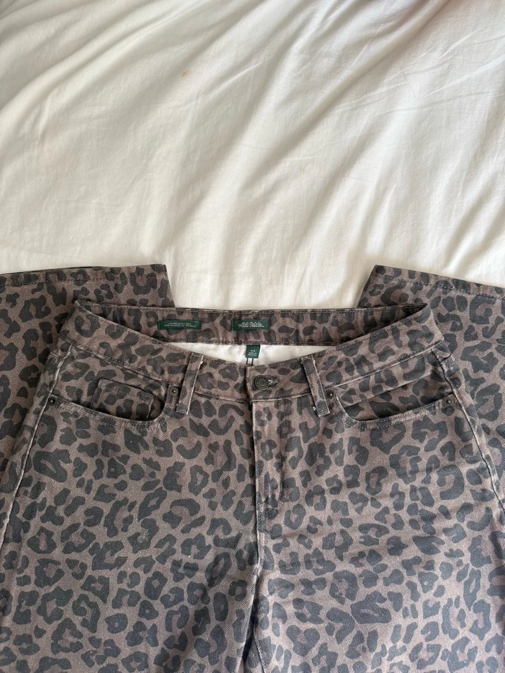 Wild Fable leopard low rise baggy jeans - Picture 2 of 4